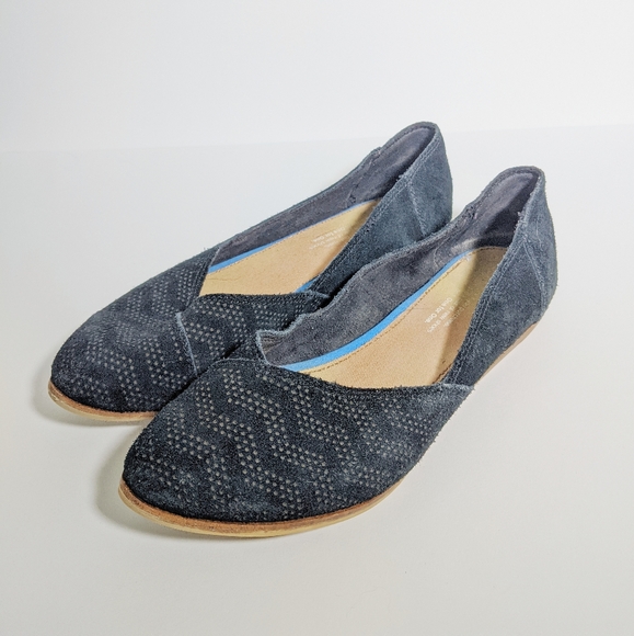 TOMS criss cross detailed suede black flats - Picture 2 of 5